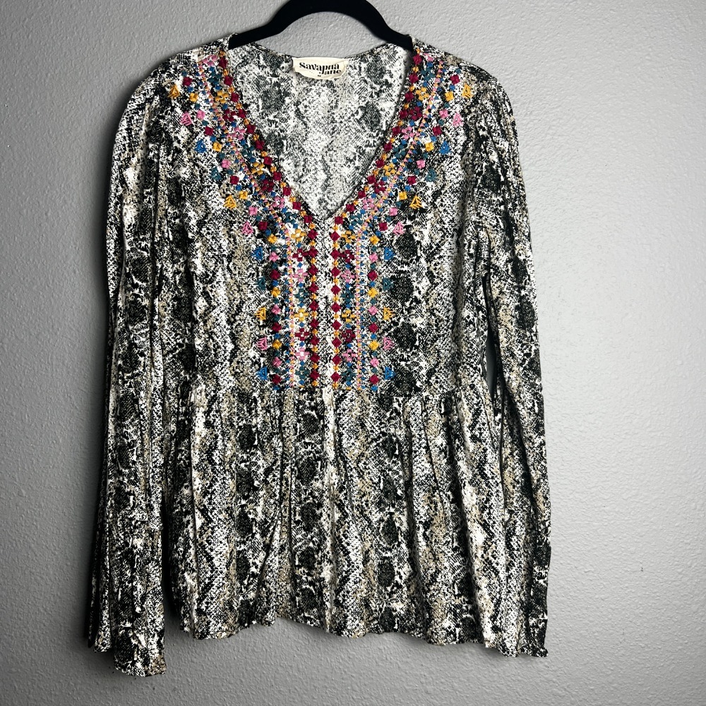 Savanna Jane Snakeskin Print Blouse Embroidered V-Neck Long SL Festival Sizeβ M